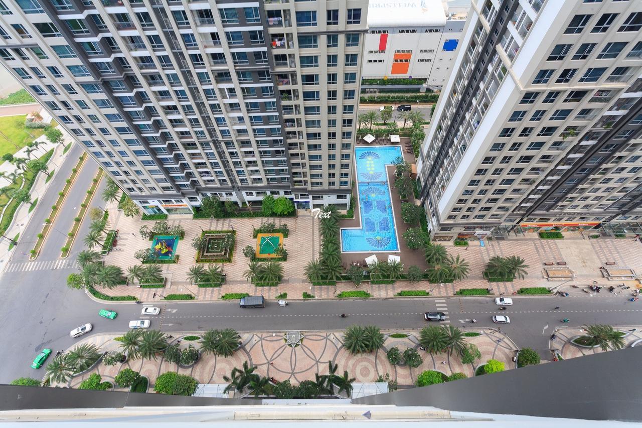 Landmark 81- Homes By Christine Ho Chi Minh City Exterior photo